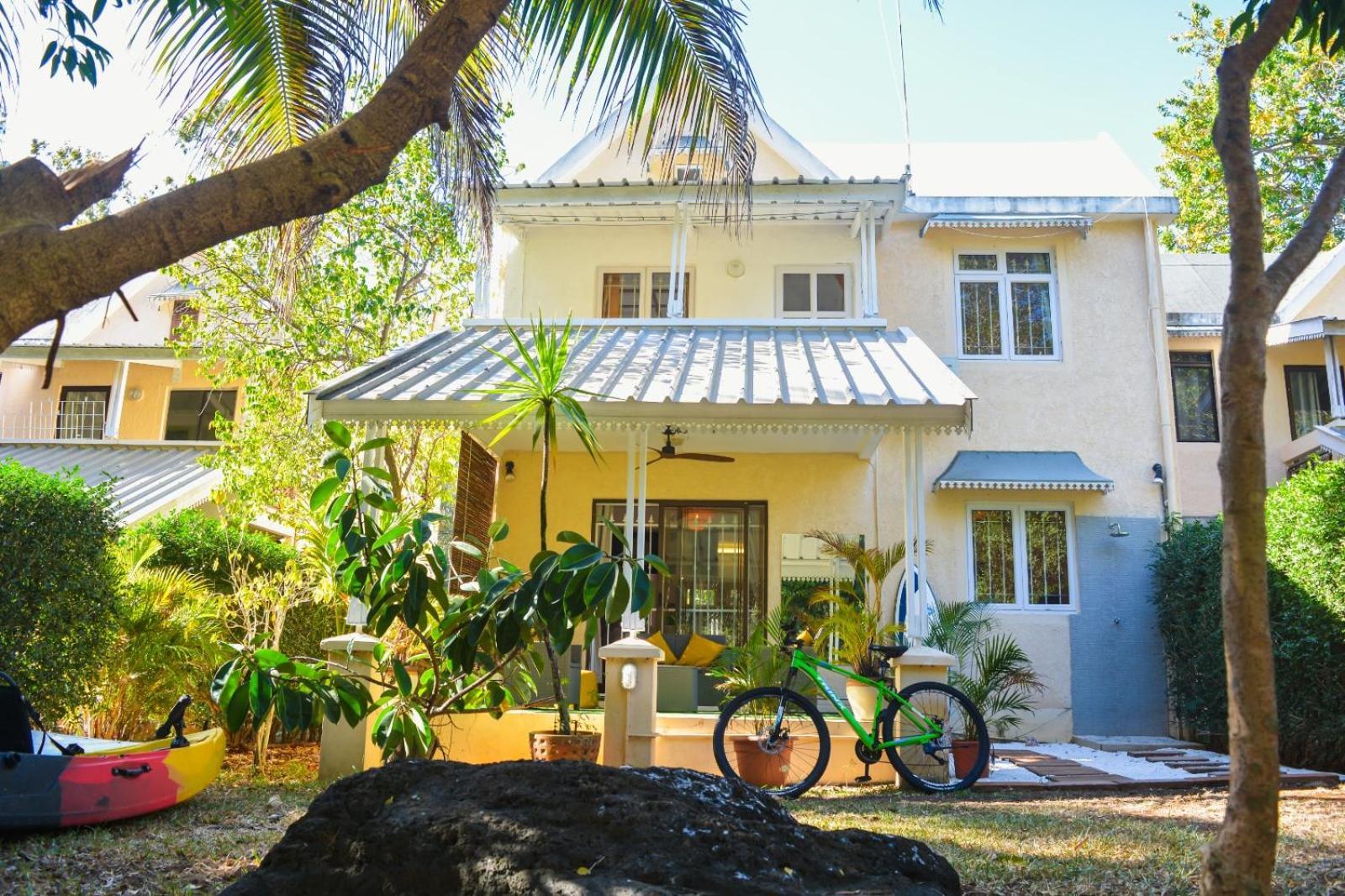 Wolmar Flic En Flac 3 Bedroom Beach Villa Екстер'єр фото