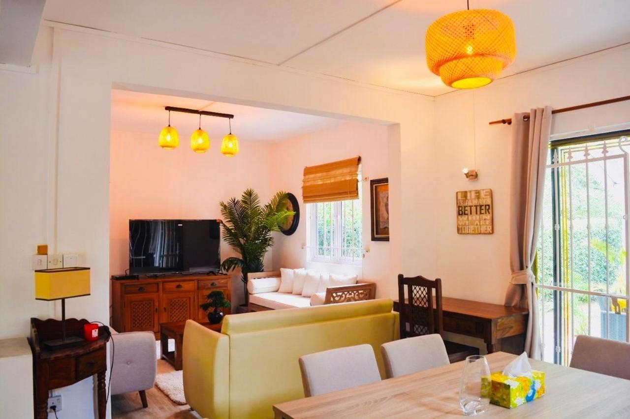Wolmar Flic En Flac 3 Bedroom Beach Villa Екстер'єр фото